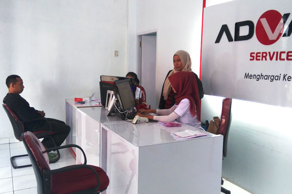 Advan Service Center Palembang 1