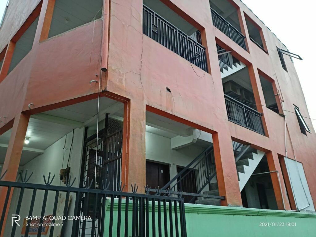 Kos Putra (rumah Orange Sam Ipung)